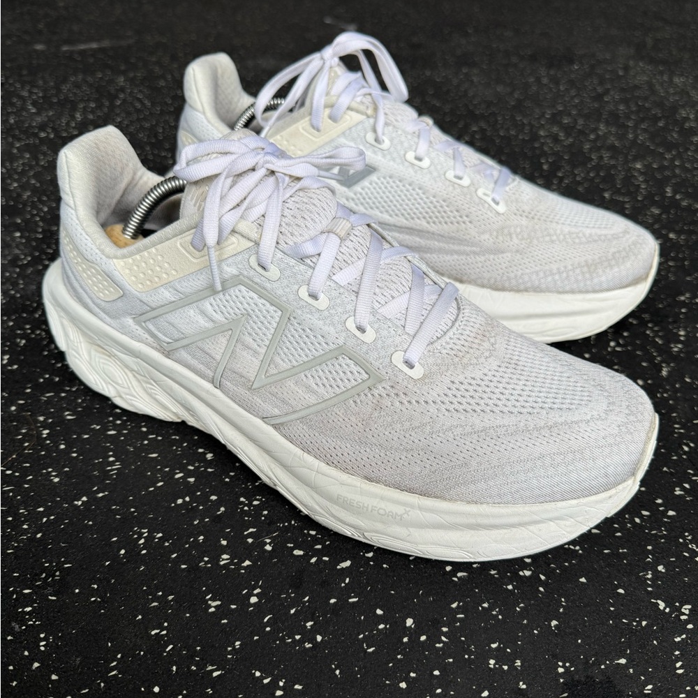 New Balance 1080 V13 - Size 12 Wide